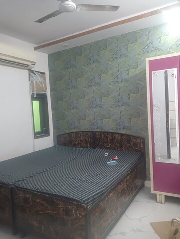 Bedroom in 2 BHK Builder Floor at Govindpuri – for Rent
