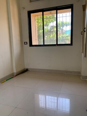 Room in 1 BHK Apartment at Chand Ganga, Borivali West – for Rent