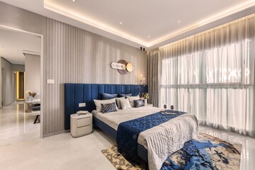 Bedroom in 2 BHK Apartment at Mahim West – for Sale