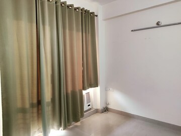 Staircase in 3 BHK Builder Floor at Omaxe Heights, Sector 86 – for Rent