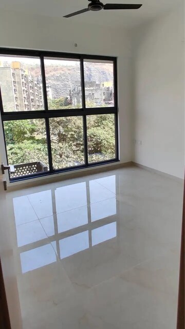 Room in 1 BHK Apartment at Godrej Urban Park, Chandivali – for Rent