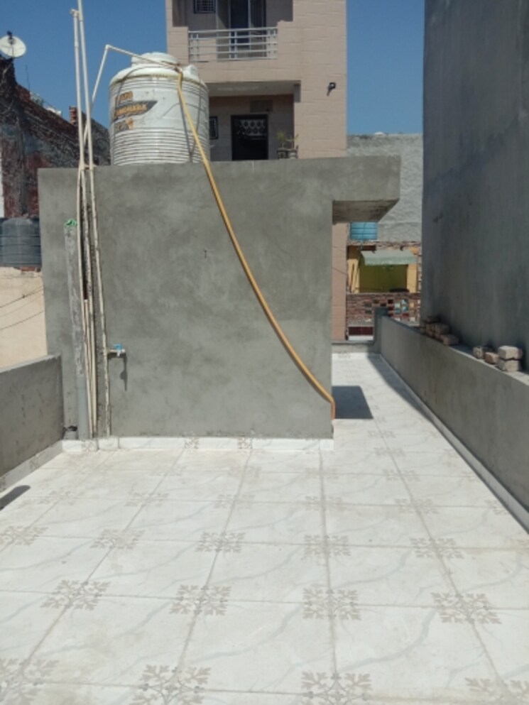 Balcony, dwarka mor 2 Bedroom 900 Sq.Ft. Independent House In Dwarka Mor Delhi 8367013