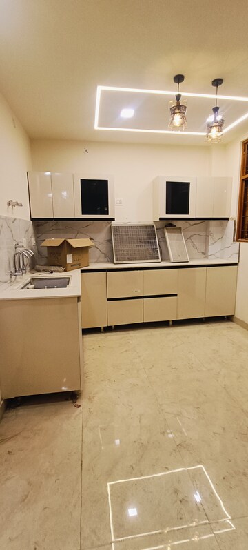 Kitchen in 3 BHK Villa at Neelendras Amity Greens, Gomti Nagar – for Sale