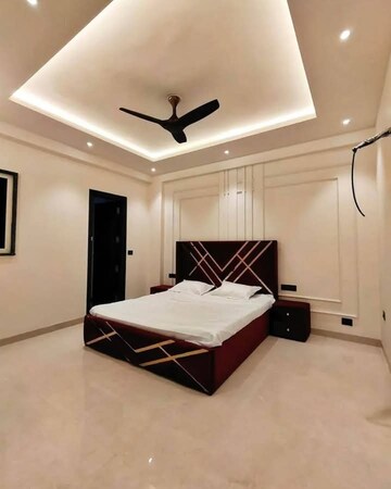 Master Bedroom in 2 BHK Apartment at Saket – for Rent