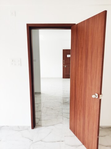 Room in 1 BHK Apartment at VTP One, Kharadi – for Sale