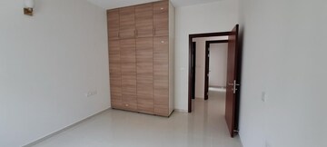 Room in 3 BHK Apartment at L&T Raintree Boulevard Phase 2, Hebbal – for Rent