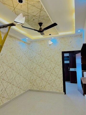 Master Bedroom in 1 BHK Builder Floor at Sonia Vihar – for Sale