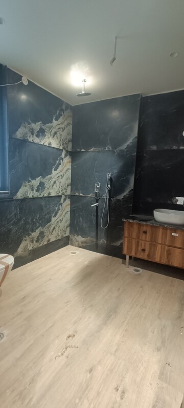 Living Room in 4 BHK Builder Floor at Ansal Sushant Lok I, Sector 43 – for Rent