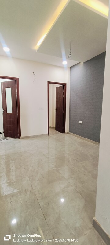 Room in 3.5 BHK Villa at Nijampur Malhaur – for Sale