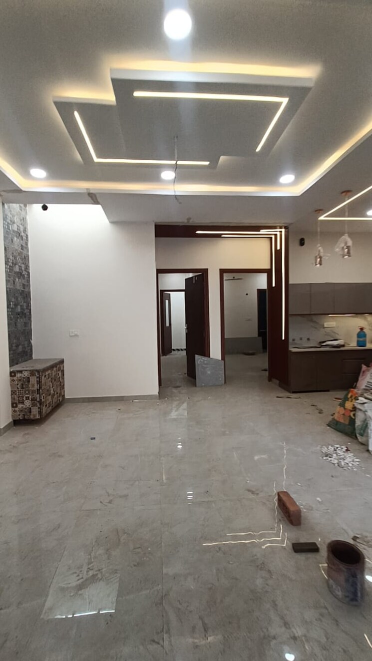  Parking, gomti nagar 3 Bedroom 1790 Sq.Ft. Villa In Gomti Nagar Lucknow 8367275