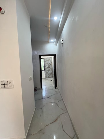 Building Lobby in 1 BHK Builder Floor at Sonia Vihar – for Sale