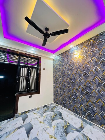 Bedroom in 1 BHK Builder Floor at Sonia Vihar – for Sale