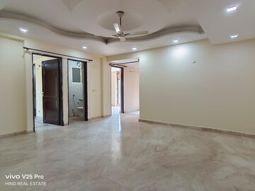 Building Lobby in 3 BHK Builder Floor at Vasant Kunj – for Rent