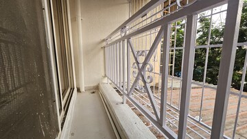 Balcony in 1 BHK Apartment at Indrapuram – for Rent