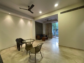 Living Room in 3 BHK Builder Floor at The Estate Floors, Sector 43 – for Rent