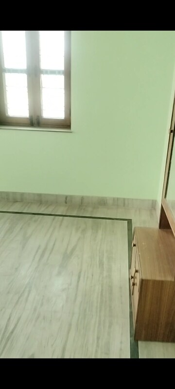 Furnished Amenities in 2 BHK Villa at Jogiwala – for Rent