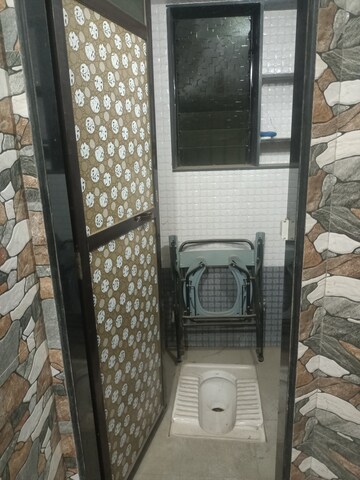 Bathroom in 1 BHK Apartment at Dombivli West – for Rent