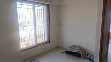 Room in 2 BHK Apartment at Pristine Equilife Homes, Mahalunge Ingale – for Rent