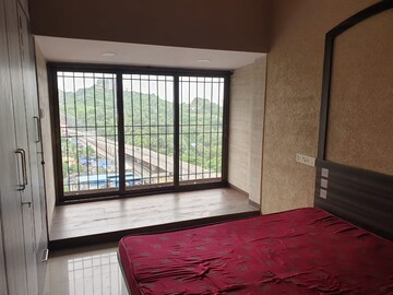 Bedroom in 2 BHK Apartment at Eden Garden Tower, Chembur – for Rent