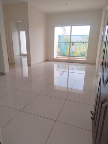 Room in 2 BHK Apartment at VBHC Greendew, Palghar – for Sale