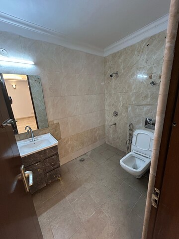Master Bedroom in 3 BHK Builder Floor at Saket – for Rent