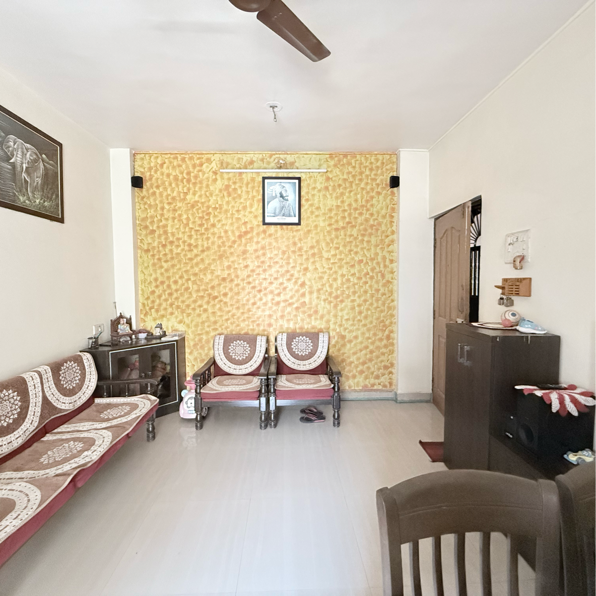 2 BHK Apartment For Sale in Mangalmurti Complex