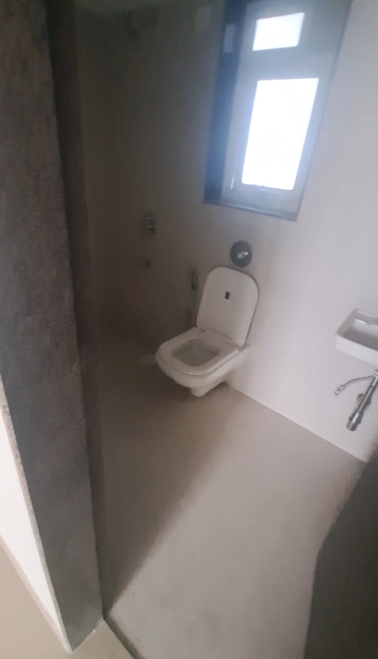 Bathroom, puraniks-city-reserva 2 Bedroom 627 Sq.Ft. Apartment In Ghodbunder Road Thane 8368011