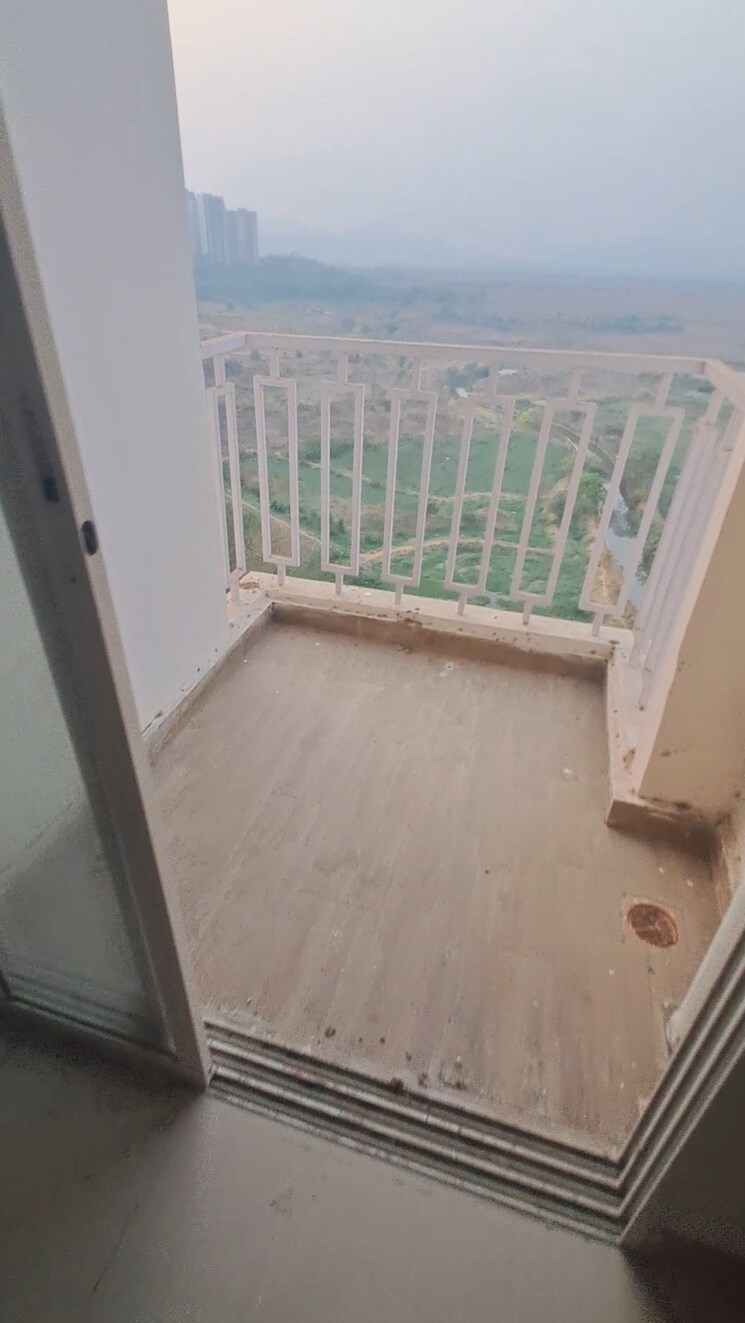 Balcony, puraniks-city-reserva 2 Bedroom 627 Sq.Ft. Apartment In Ghodbunder Road Thane 8368011