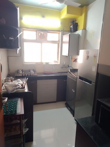 Master Bedroom in 2 BHK Apartment at Premier Kailash Tower, Powai – for Rent