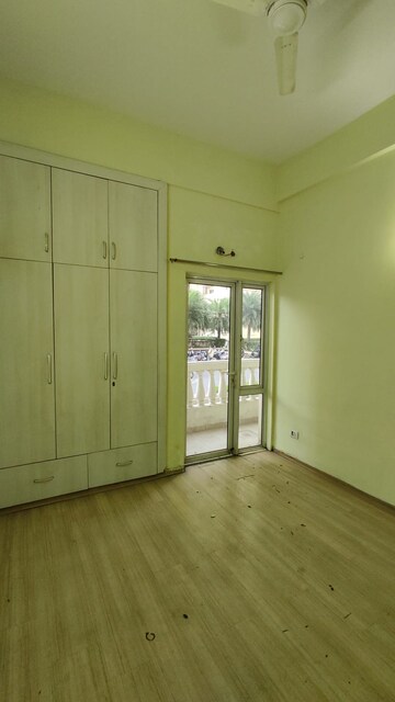 Bedroom in 2 BHK Apartment at Moti Nagar – for Rent