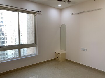 Room in 3 BHK Apartment at Aurobindo Kohinoor, Serilingampally – for Rent