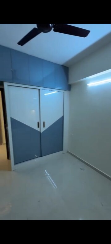 Room in 2 BHK Apartment at Signature The Millennia 2, Sector 37d – for Rent