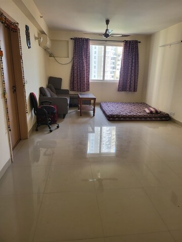 Room in 3 BHK Apartment at Dlf New Town Heights, Rajarhat New Town – for Sale