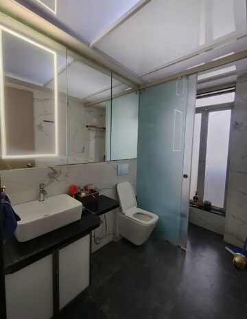 Master Bedroom in 3 BHK Apartment at Hiranandani Gardens, Powai – for Rent