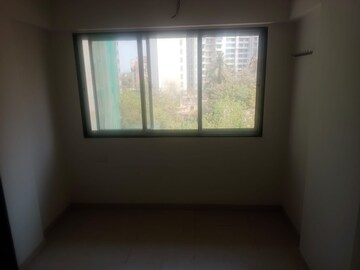 Room in 1 BHK Apartment at Santacruz East – for Rent