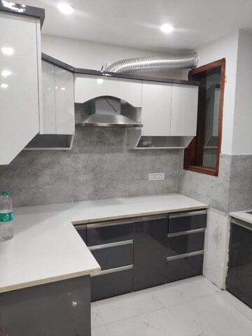 Kitchen in 3 BHK Builder Floor at Gms Road – for Rent