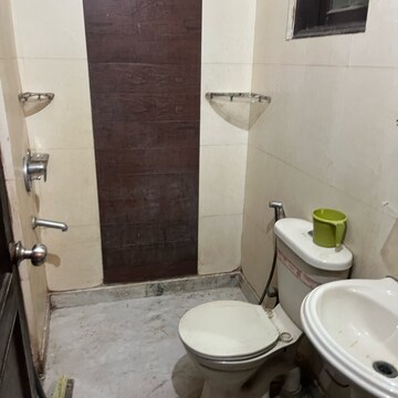 Bathroom in 3 BHK Independent House at Old Rajinder Nagar – for Rent