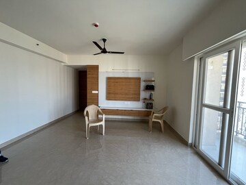 Room in 3.5 BHK Apartment at ATS Rhapsody, Sector 1 Greater Noida – for Rent