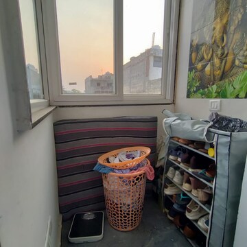  1 BHK Apartment at Chattarpur – for Rent