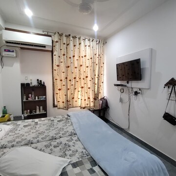 Master Bedroom in 1 BHK Apartment at Chattarpur – for Rent