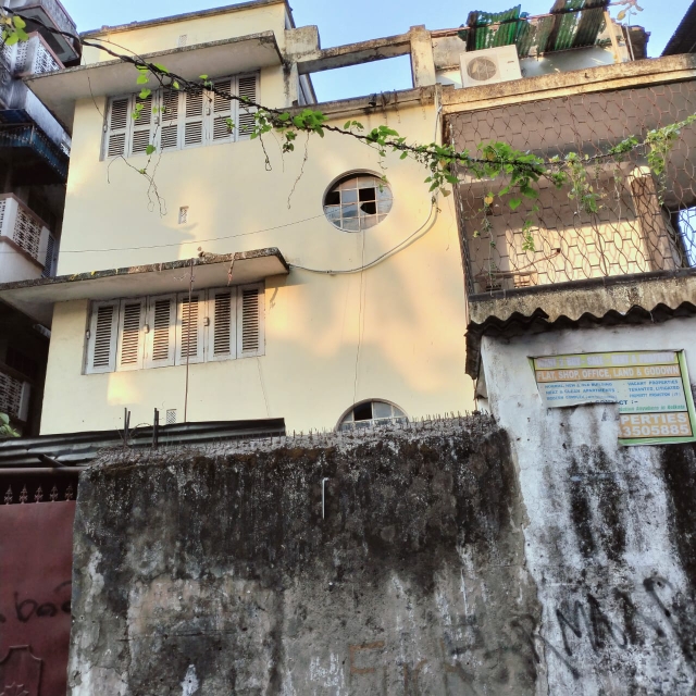 5 BHK + Servant Room,Extra Room Independent House For Sale in Ballygunge Manor