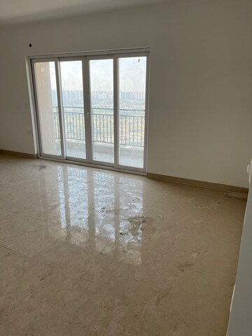 Room in 3.5 BHK Apartment at ATS Rhapsody, Sector 1 Greater Noida – for Sale