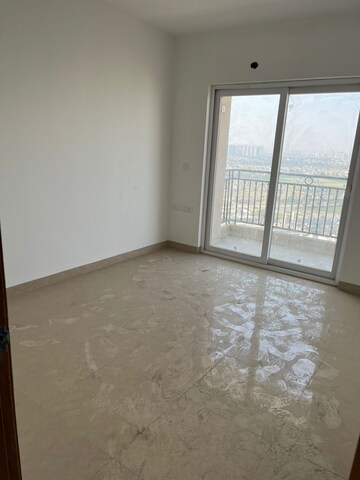 Room in 3.5 BHK Apartment at ATS Rhapsody, Sector 1 Greater Noida – for Sale
