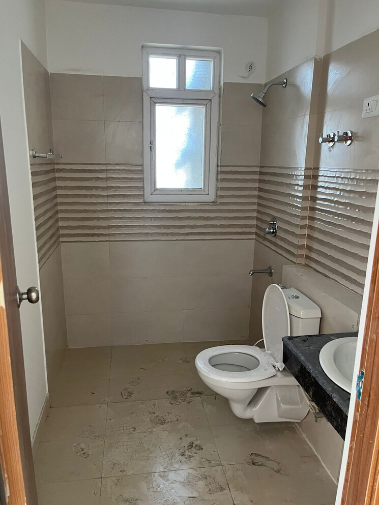 Bathroom, ats-rhapsody 3.5 Bedroom 1800 Sq.Ft. Apartment In Sector 1 Greater Noida Greater Noida 8368422