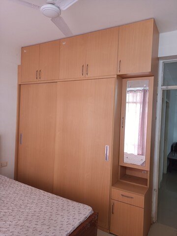 Room in 2 BHK Apartment at Breez Global Heights, Sohna Sector 33 – for Rent
