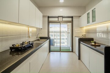 Kitchen in 2.5 BHK Apartment at K Raheja Vistas, Andheri East – for Sale