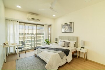 2.5 BHK Apartment For Sale in Oberoi Realty Splendor Grande, Andheri East