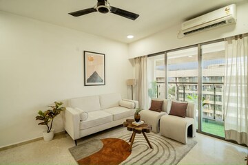 Living Room in 2.5 BHK Apartment at Oberoi Realty Splendor Grande, Andheri East – for Sale