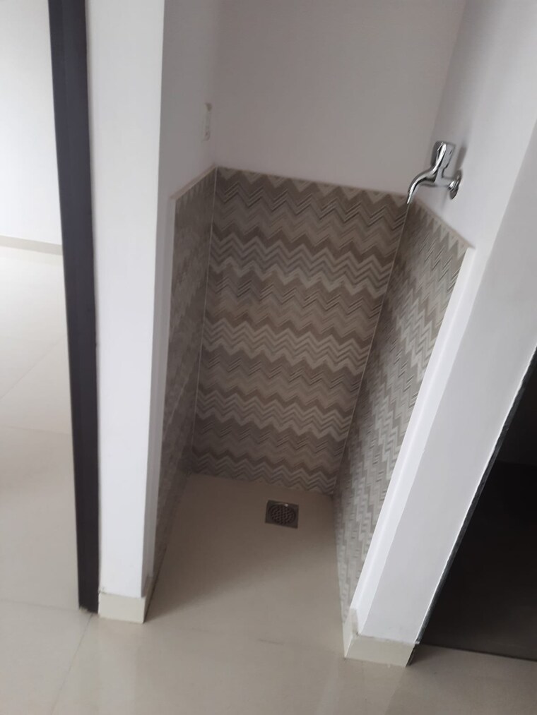 Bathroom, lodha-crown-quality-homes 1 Bedroom 338 Sq.Ft. Apartment In Majiwada Thane 8368587