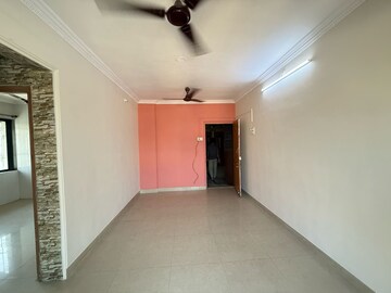 Room in 2 BHK Apartment at Seawoods – for Sale